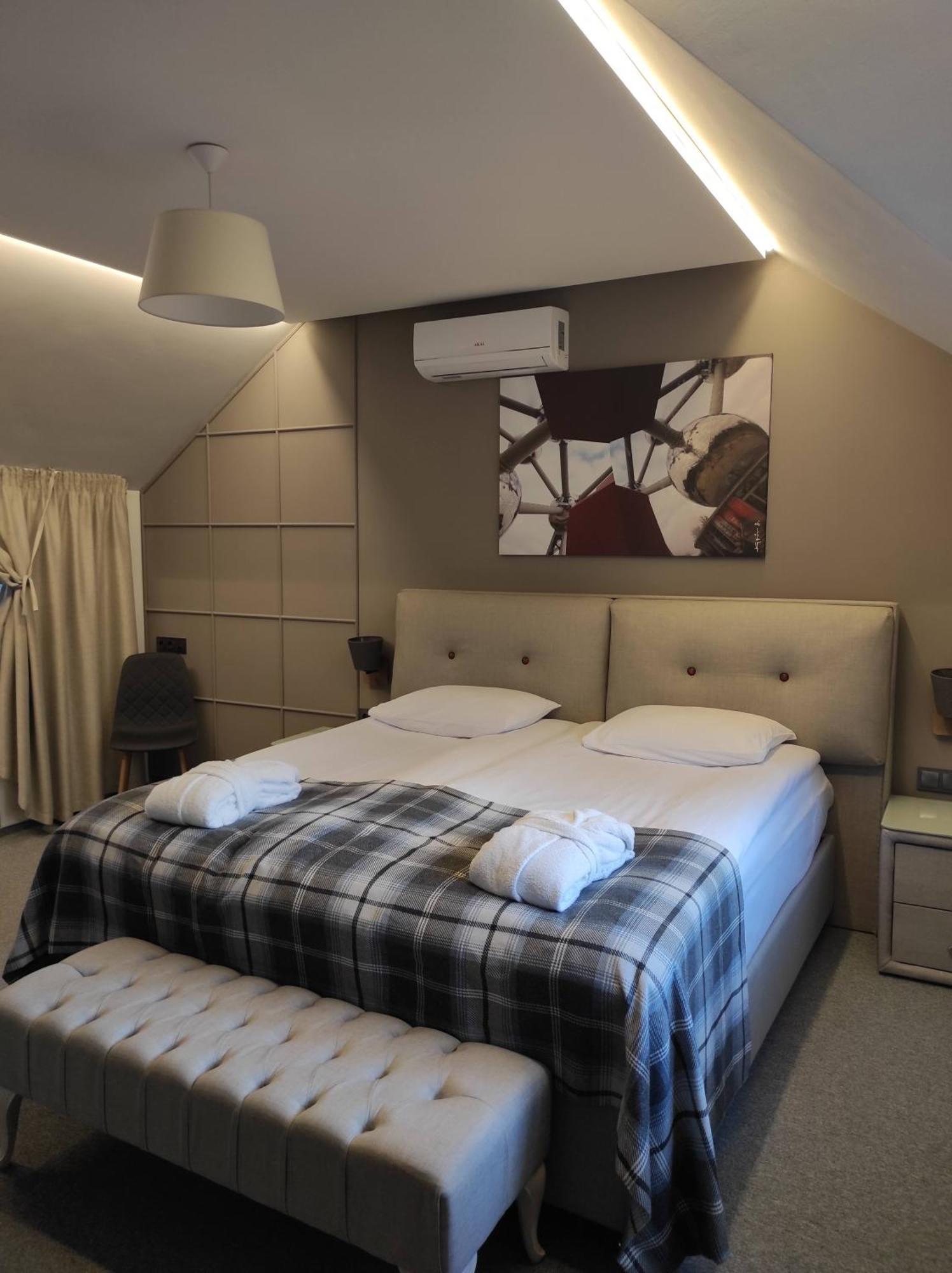 Glіbіvka Family Park Hotel เกลโบฟกา ภายนอก รูปภาพ