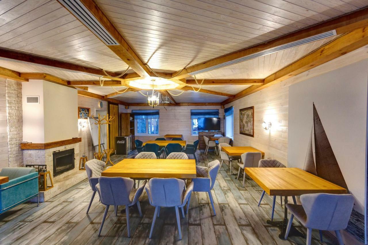 Glіbіvka Family Park Hotel เกลโบฟกา ภายนอก รูปภาพ